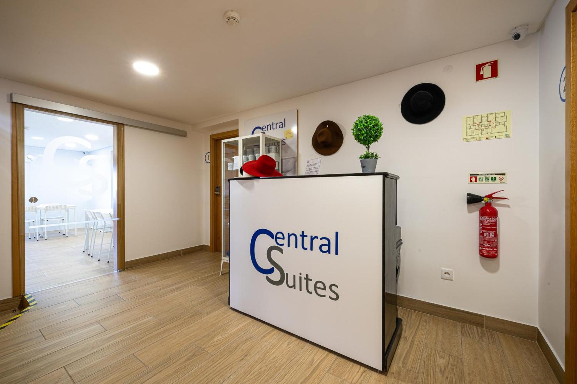 Central Suites 3 Сан-Жуан-да-Мадейра Экстерьер фото